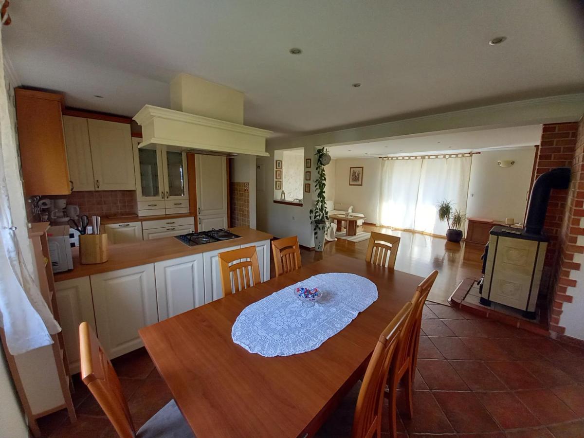 Apartmani Dijana Palit Экстерьер фото